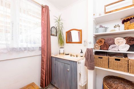 Photo of property in 15 Karuhiruhi Road, Oue, Kaikohe, 0473