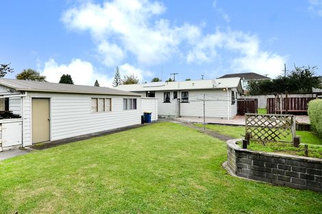 Photo of property in 92 Harrington Road, Henderson, Auckland, 0610