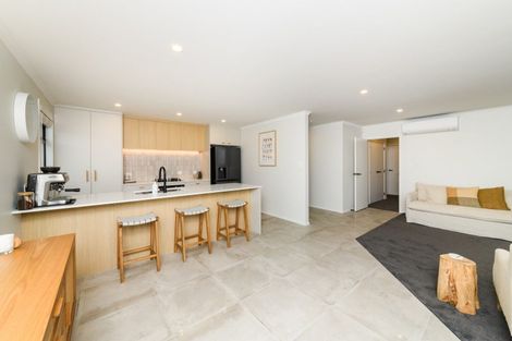 Photo of property in 24 Brightwater Terrace, Terrace End, Palmerston North, 4410