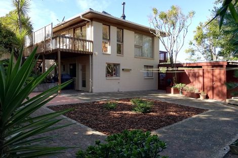 Photo of property in 2/92 Sartors Avenue, Browns Bay, Auckland, 0630