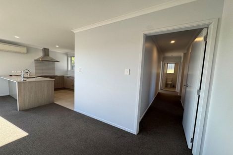 Photo of property in 1 Cascade Way, Omokoroa, 3114