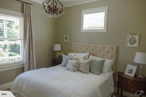 Photo of property in 10 Dixon Street, Carterton, 5713