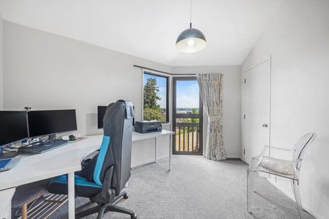 Photo of property in 12a Estelle Place, Farm Cove, Auckland, 2012