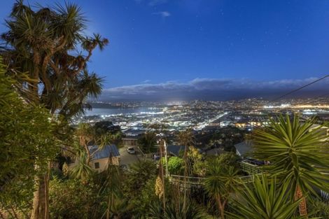 Photo of property in 114 Duncan Terrace, Kilbirnie, Wellington, 6022