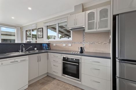 Photo of property in 80 Riverside Drive, Whakatane, 3120