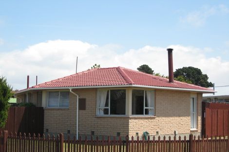 Photo of property in 60 Saint Heliers Crescent, Aranui, Christchurch, 8061