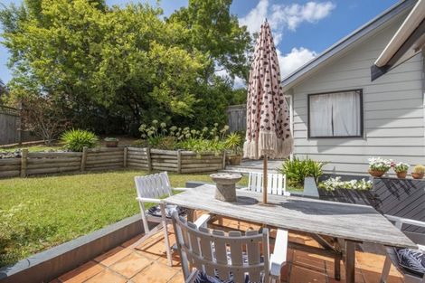 Photo of property in 9 Telephone Road, Birkenhead, Auckland, 0626
