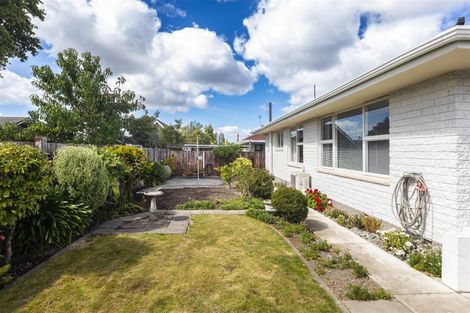 Photo of property in 2/15 Apollo Place, Papanui, Christchurch, 8052