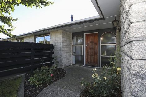 Photo of property in 82 Kildare View, Waikiwi, Invercargill, 9810