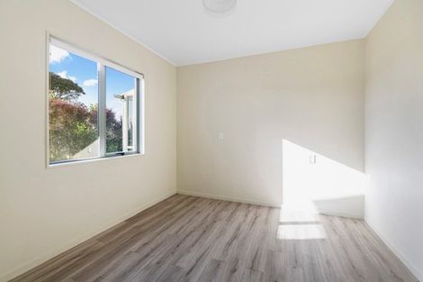 Photo of property in 1415 Whangaparaoa Road, Army Bay, Whangaparaoa, 0930