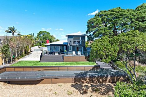 Photo of property in 15 Torkar Road, Clarks Beach, 2122