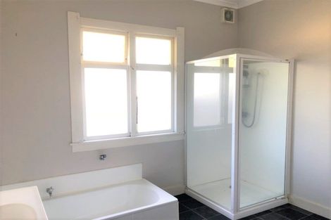 Photo of property in 8 Murray Street, Aramoho, Whanganui, 4500