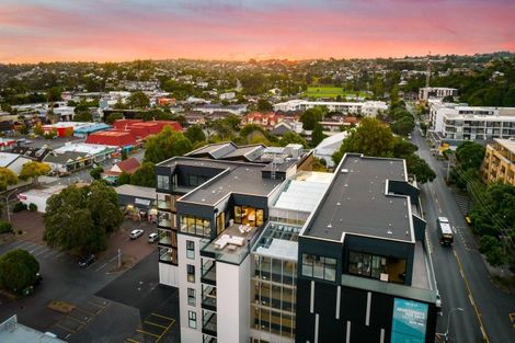 Photo of property in The Victor, 504/4 Bute Road, Browns Bay, Auckland, 0630