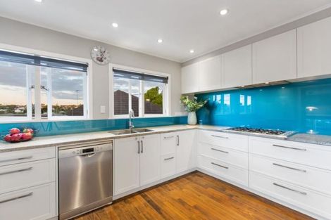 Photo of property in 64 Marlborough Avenue, Glenfield, Auckland, 0629