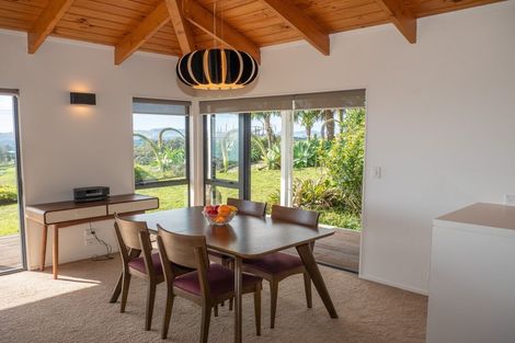 Photo of property in 59 Spicer Road, Cable Bay, 0420