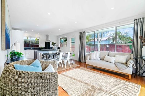 Photo of property in 9 Gilmore Place, Burnside, Christchurch, 8053