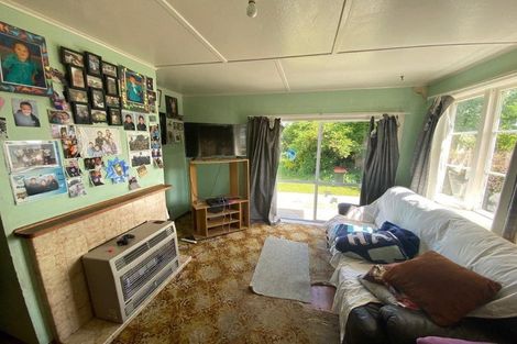 Photo of property in 6 Acourt Street, Hawera, 4610