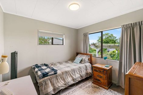 Photo of property in 22 Darlington Street, Ngatea, 3503