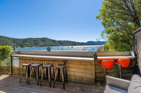Photo of property in 354b Waikawa Road, Waikawa, Picton, 7220