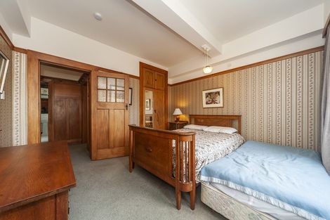 Photo of property in Chevening Flats, 90 Salamanca Road, Kelburn, Wellington, 6012