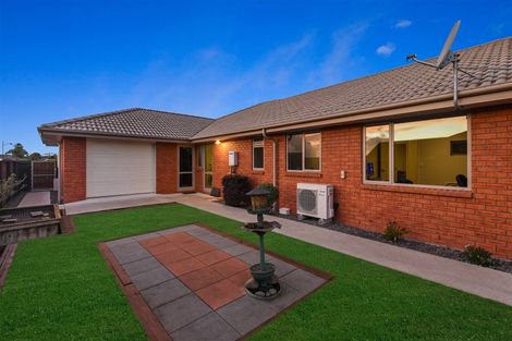 Photo of property in 4 Briar Rose Court, Huntington, Hamilton, 3210