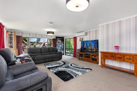 Photo of property in 46 Queen Road, Bellevue, Tauranga, 3110