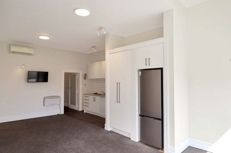 Photo of property in 2 Telford Terrace, Oriental Bay, Wellington, 6011