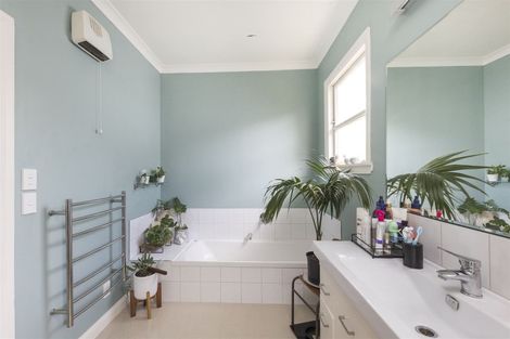 Photo of property in 266 Park Road, Hokowhitu, Palmerston North, 4410