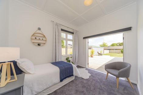 Photo of property in 17 Keeling Street, West End, Palmerston North, 4412