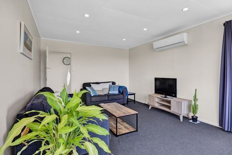 Photo of property in 18 Penrith Street, Westown, New Plymouth, 4310