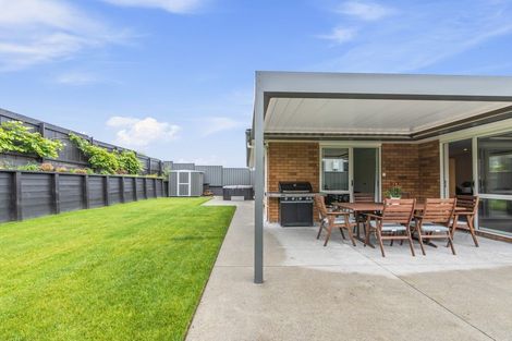 Photo of property in 5 Hamon Place, Pukehangi, Rotorua, 3015