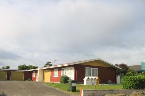 Photo of property in 3/14 Norwich Crescent, Tamatea, Napier, 4112