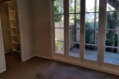 Photo of property in 40a Omahu Road, Greenlane, Auckland, 1051