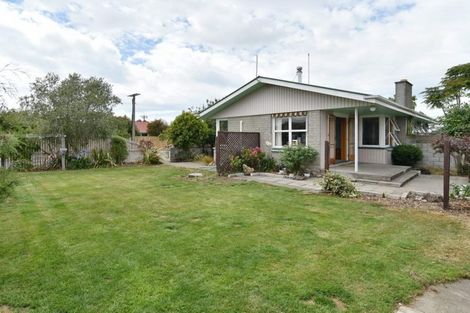 Photo of property in 17 Courage Road, Amberley, 7410