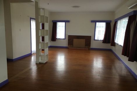 Photo of property in 239 Cambridge Road, Hillcrest, Hamilton, 3216