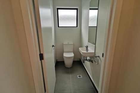 Photo of property in 72 Manarini Road, Westgate, Auckland, 0614