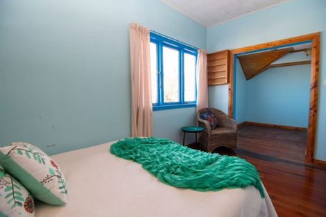 Photo of property in 98 Brandon Street, Featherston, 5710