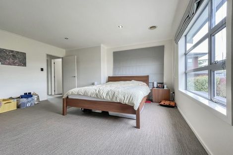 Photo of property in 74 Amesbury Drive, Churton Park, Wellington, 6037