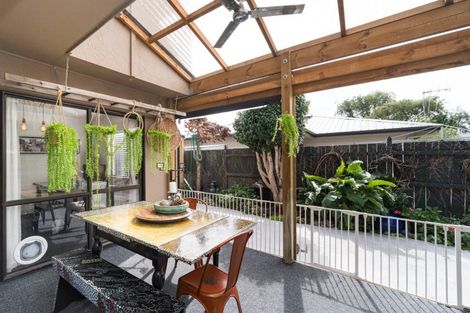 Photo of property in 19 Dahlia Street, Palmerston North, 4410