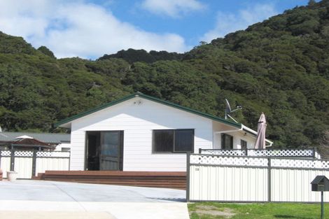 Photo of property in 37 Pakeha Street, Matata, Whakatane, 3194