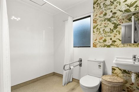 Photo of property in 28 Egremont Street, Belmont, Auckland, 0622