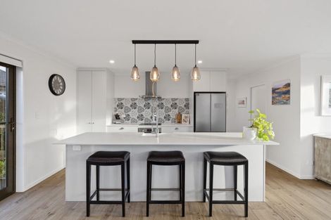 Photo of property in 2 Wesleyan Street, Paerata, 2124