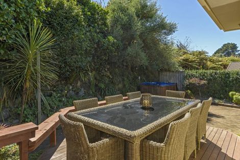 Photo of property in 21 Wakefield Drive, Bethlehem, Tauranga, 3110