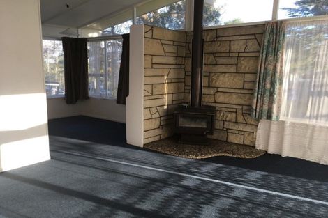 Photo of property in 51 Normanton Street, Glenfield, Auckland, 0629