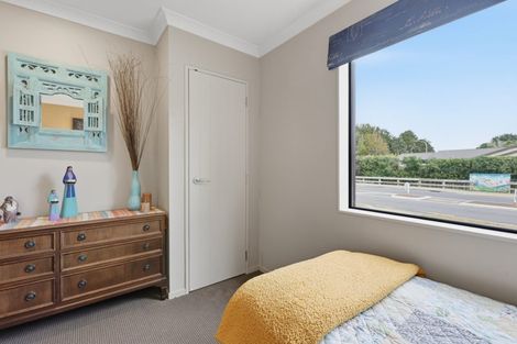 Photo of property in 110 Reynolds Road, Pukekohe, 2120