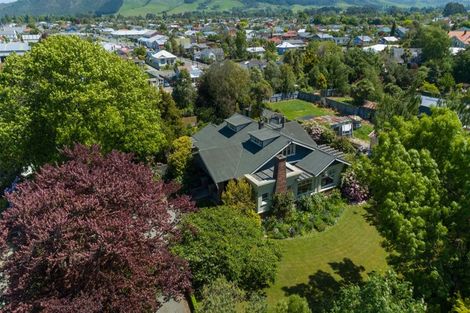Photo of property in 17 Parsonage Road, Waimate, 7924