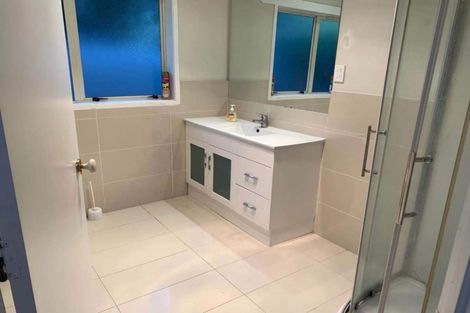 Photo of property in 2/11 Taiko Court, Northpark, Auckland, 2013