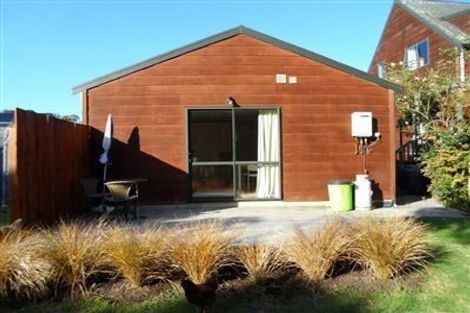 Photo of property in 22a Sherrybrooke Place, Sunnyvale, Auckland, 0612