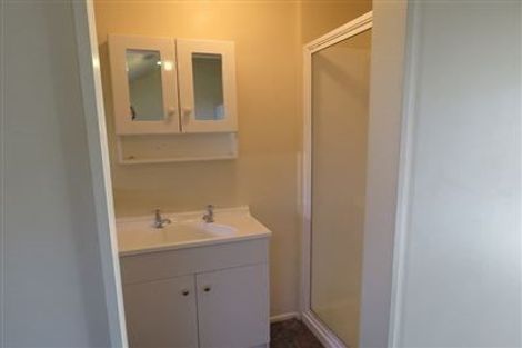 Photo of property in 2/7 Division Street, Riccarton, Christchurch, 8041