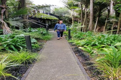 Photo of property in 10-12 Glenesk Road, Piha, New Lynn, 0772